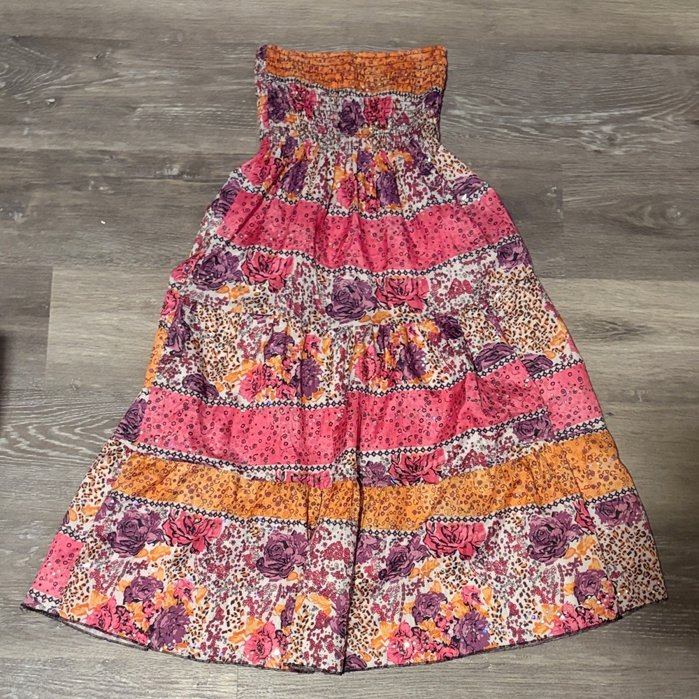 Colorful Strapless dress with sequin details